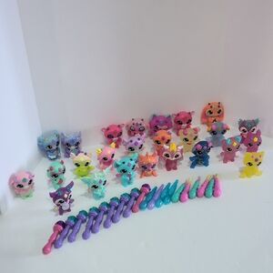 25 Magic Mixies with Assorted Wands